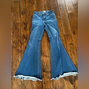 Judy blue women’s jeans size 5, flare, high waisted